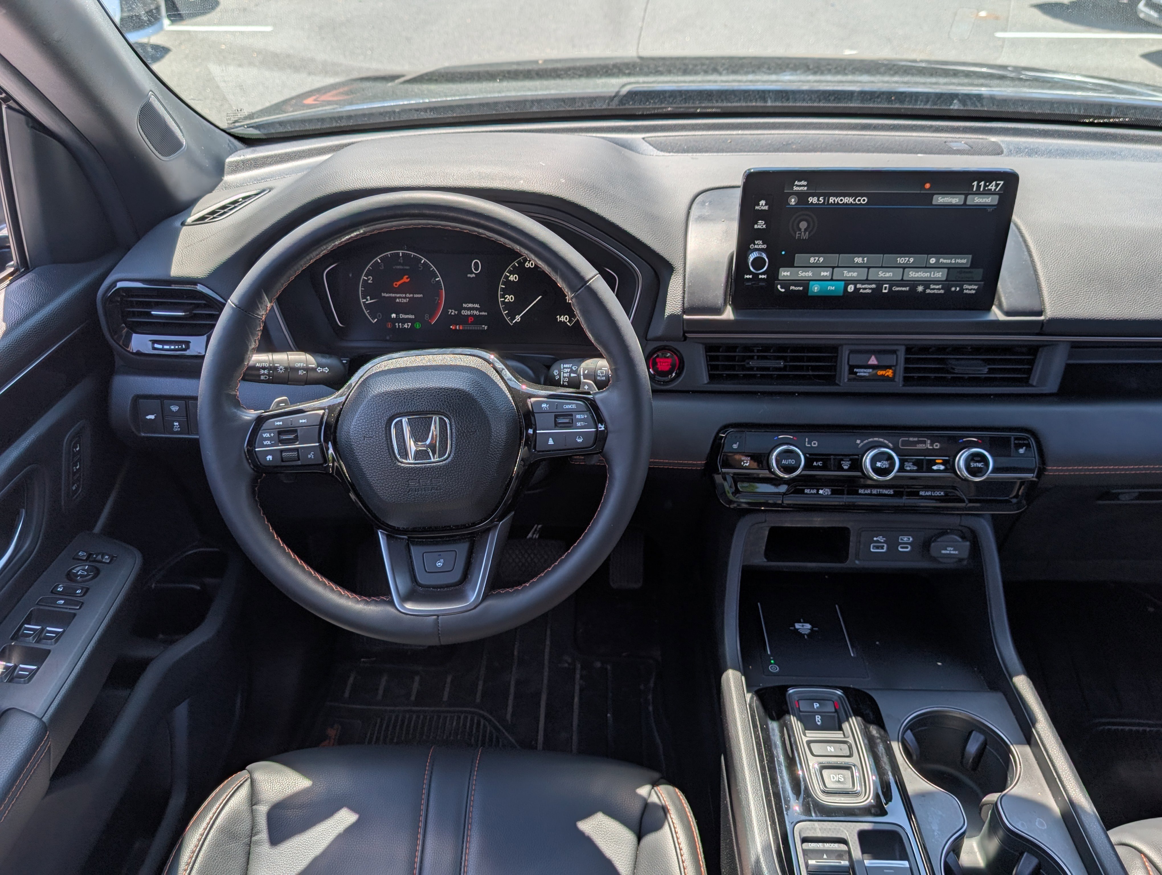 Used 2024 Honda Pilot TrailSport image 18