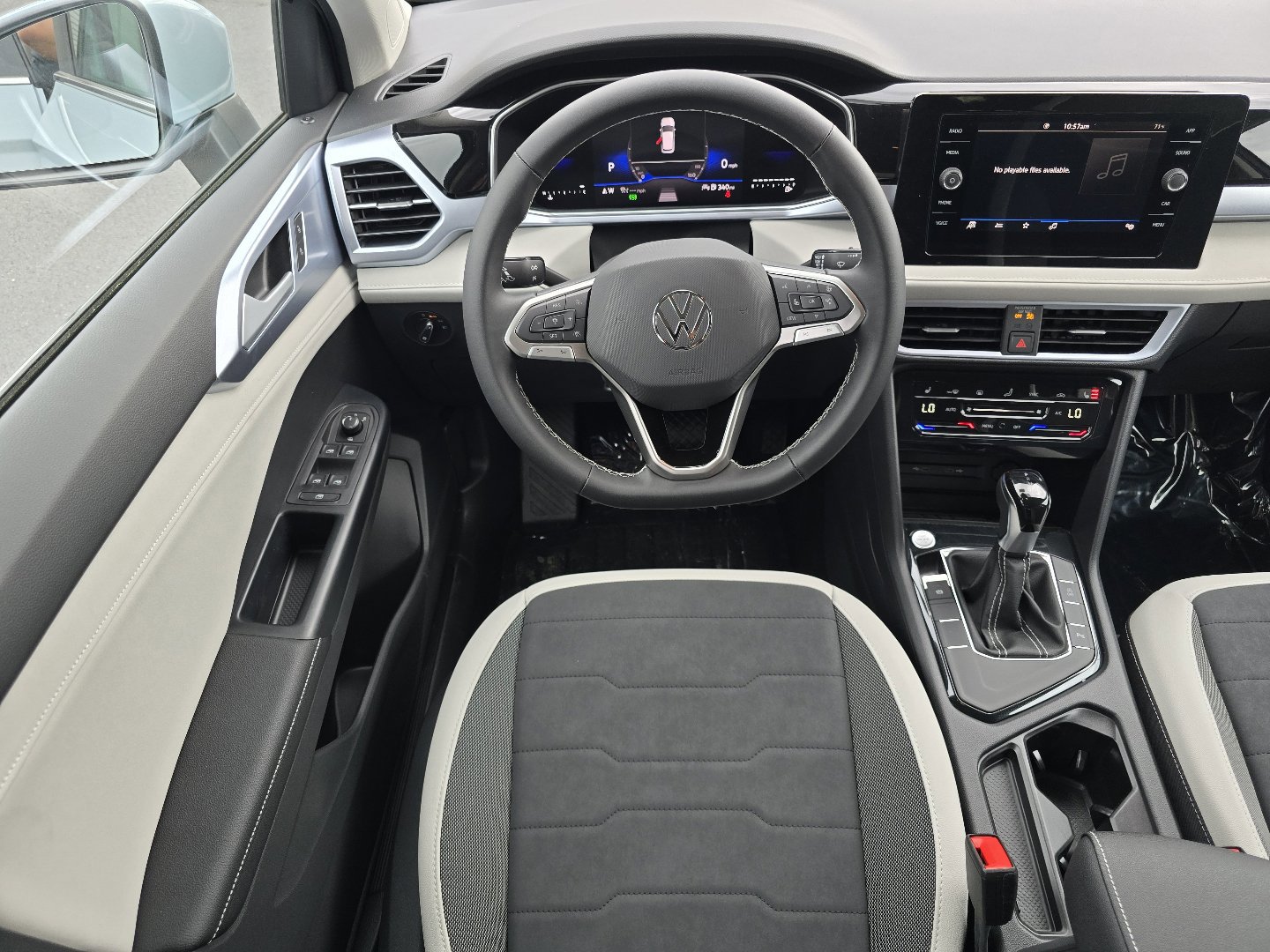 New 2026 Volkswagen Taos SE FWD image 13