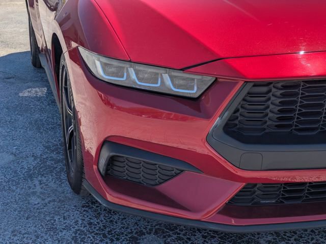 Used 2024 Ford Mustang Coupe image 10