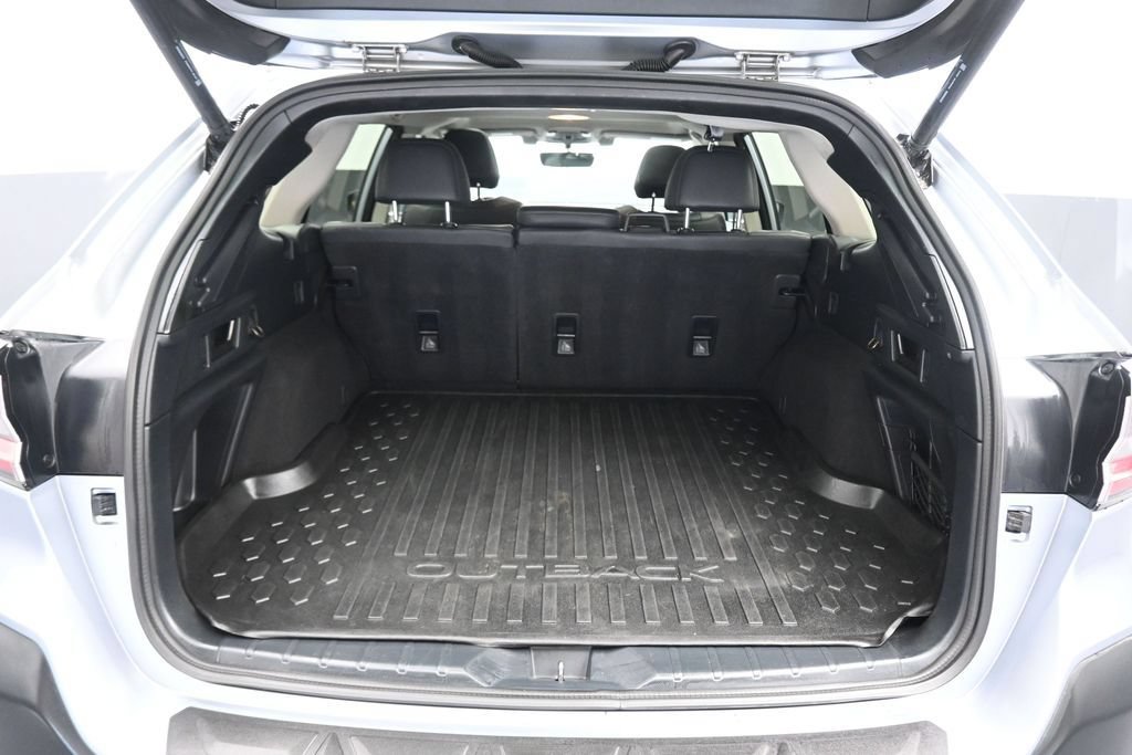 Used 2022 Subaru Outback Onyx Edition XT AWD/4WD image 42