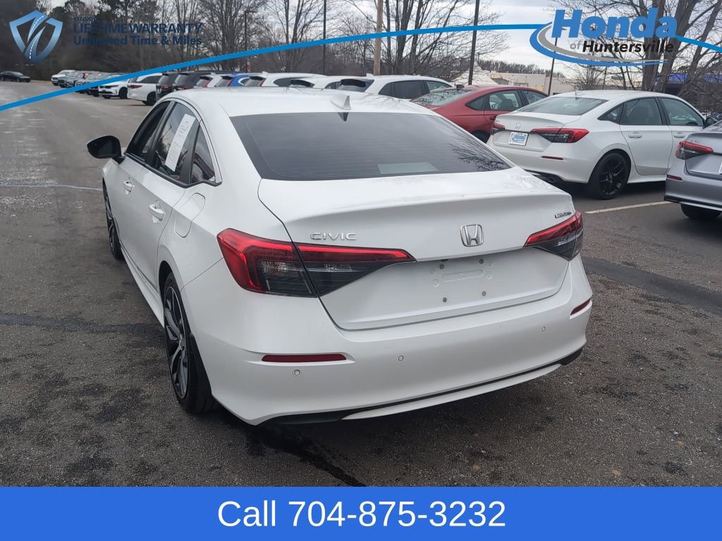 Used 2023 Honda Civic Touring image 6