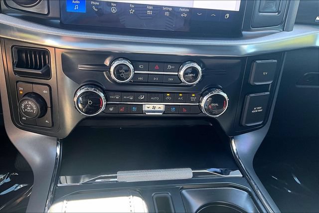 Used 2025 Ford F150 Lariat w/ Equipment Group 502A High AWD/4WD image 32