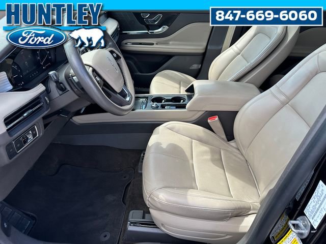 Used 2022 Lincoln Corsair AWD w/ Premium Package image 22