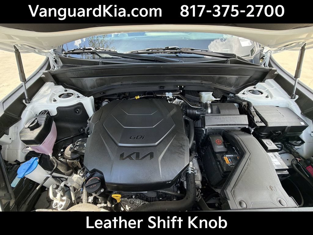 Certified 2025 Kia Telluride EX FWD image 21