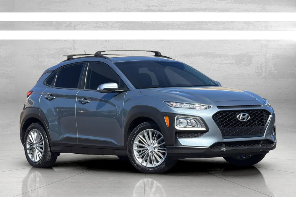 Used 2020 Hyundai Kona SEL FWD image 2