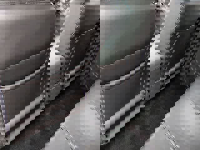 Used 2018 Nissan Frontier PRO-4X image 18