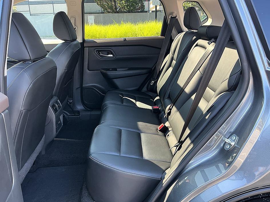 Certified 2023 Nissan Rogue SL w/ SL Premium Package AWD/4WD image 25