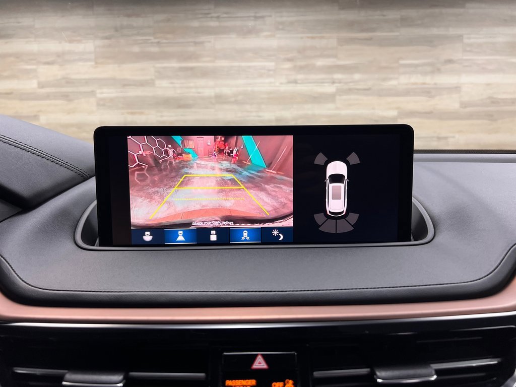 Used 2023 Acura MDX SH-AWD w/ Technology Package image 8