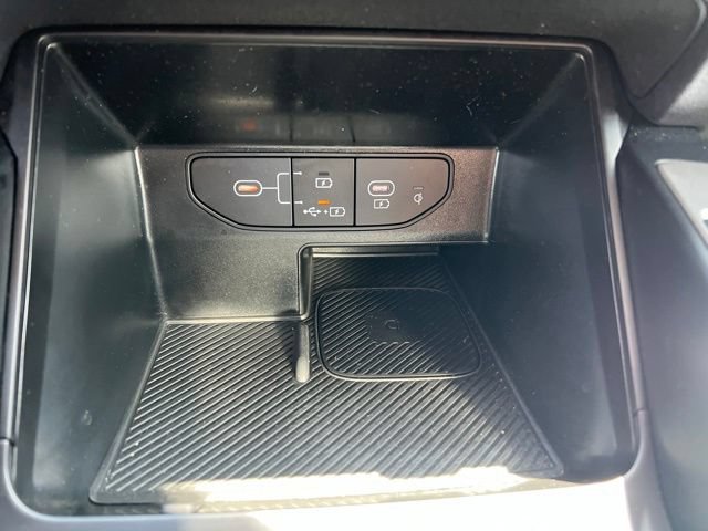 Certified 2024 Kia Sorento S w/ Panoramic Sunroof Package FWD image 26