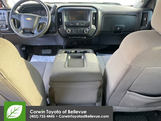 Used 2018 Chevrolet Silverado 1500 Custom w/ Custom Value Package AWD/4WD image 29