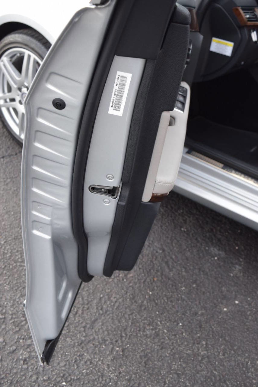 Used 2011 Mercedes-Benz E 350 4MATIC Wagon image 40