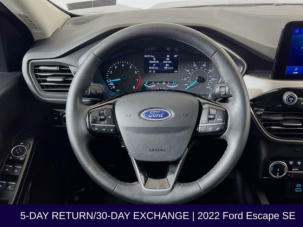 Used 2022 Ford Escape SE w/ Convenience Package FWD image 14