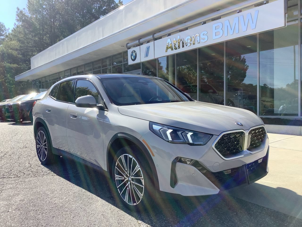 New 2027 BMW X2 xDrive28i w/ Technology Package AWD/4WD image 1