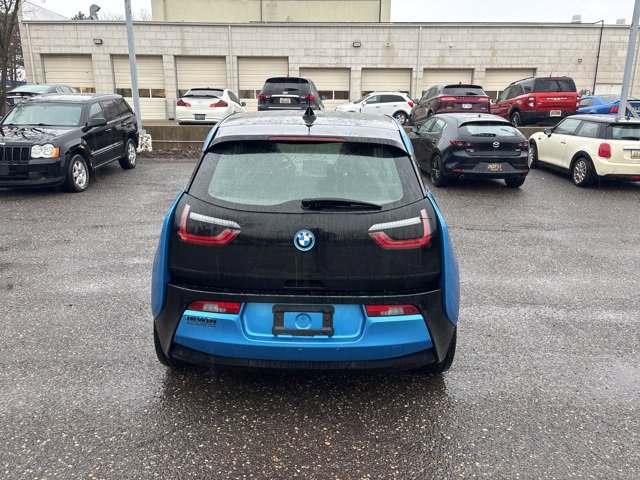 Used 2017 BMW i3 94Ah w/Range Extender image 6