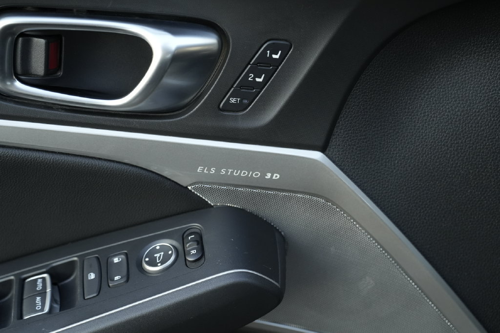 Used 2023 Acura Integra A-Spec w/ Technology Package FWD image 21
