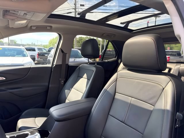 Used 2024 Chevrolet Equinox Premier AWD/4WD image 13