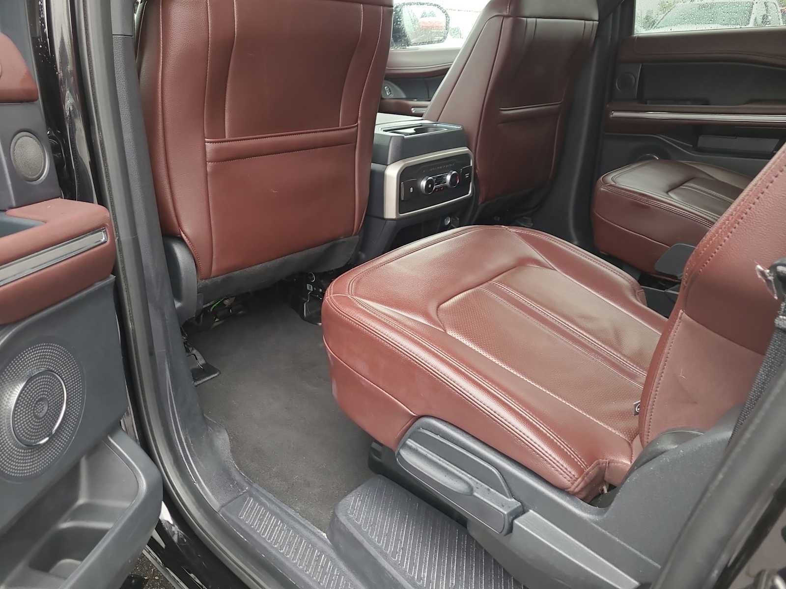 Used 2024 Ford Expedition Max Limited AWD/4WD image 20