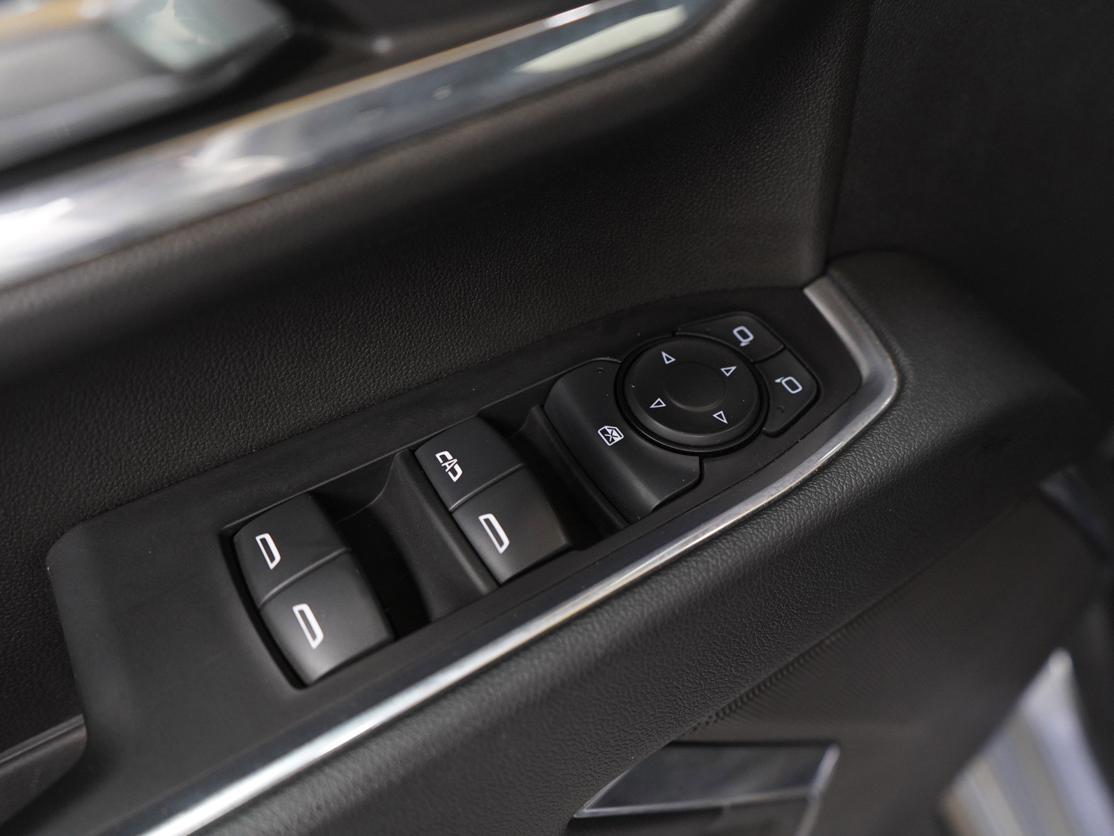 Used 2024 GMC Sierra 2500 SLE w/ SLE Convenience Package image 20