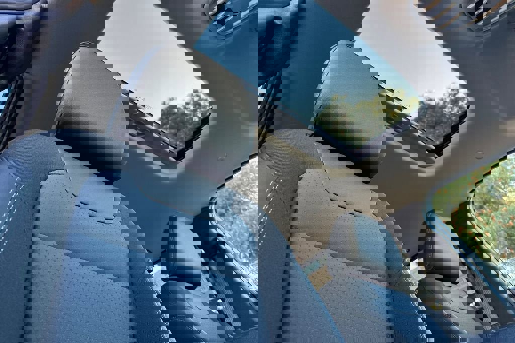 New 2026 Chevrolet Trax LT w/ Sunroof Package image 17