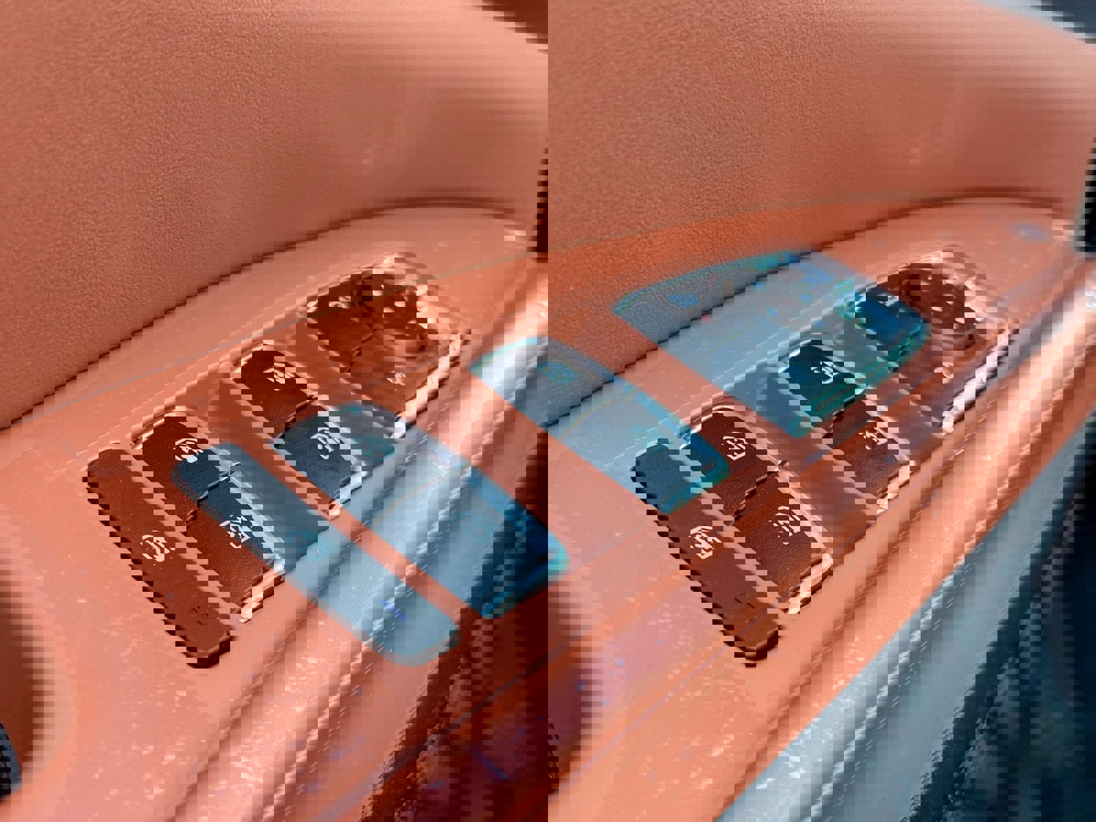 New 2026 Kia Carnival EX image 15