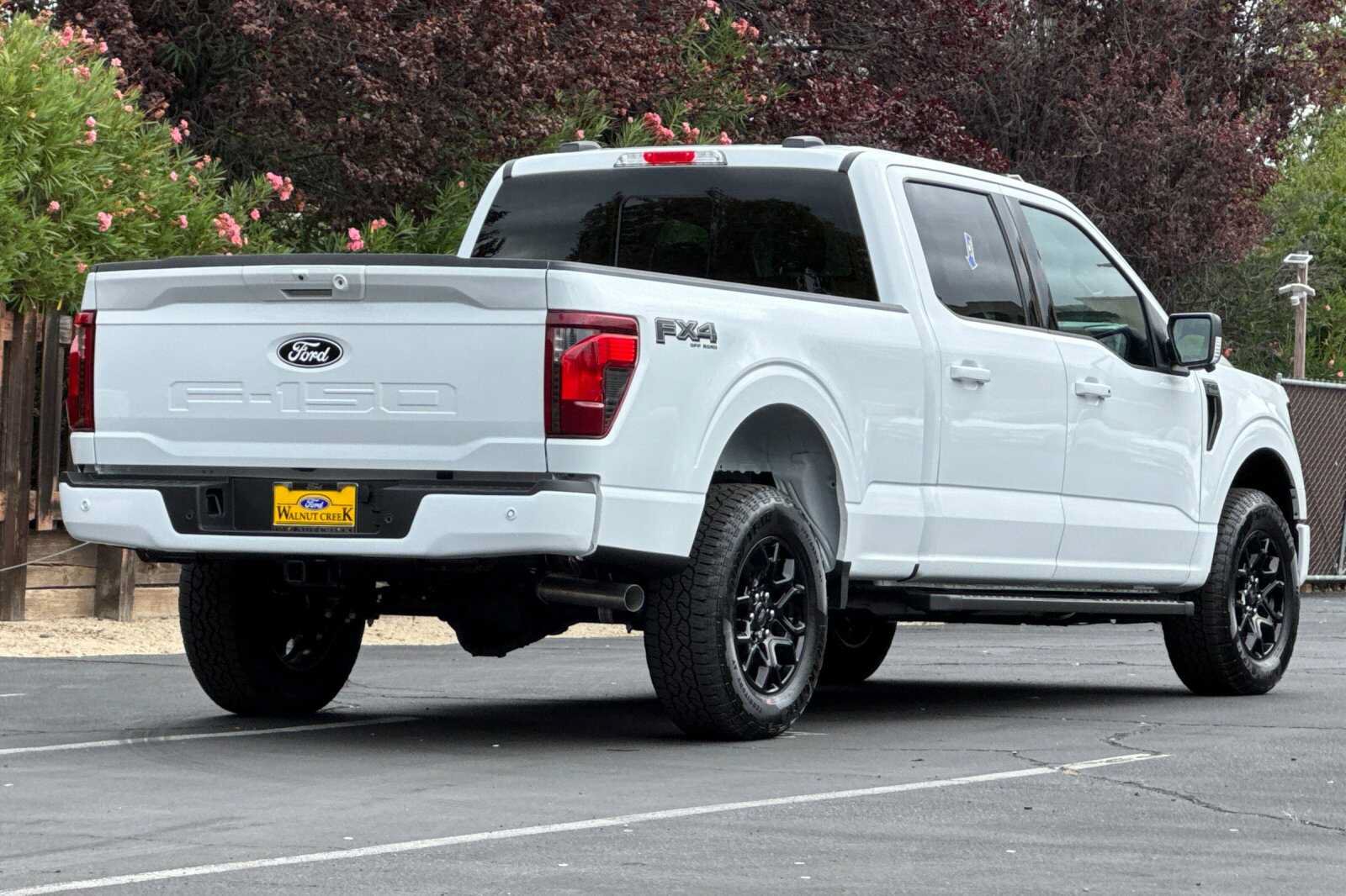 New 2026 Ford F150 XLT w/ Equipment Group 302A MID AWD/4WD image 4