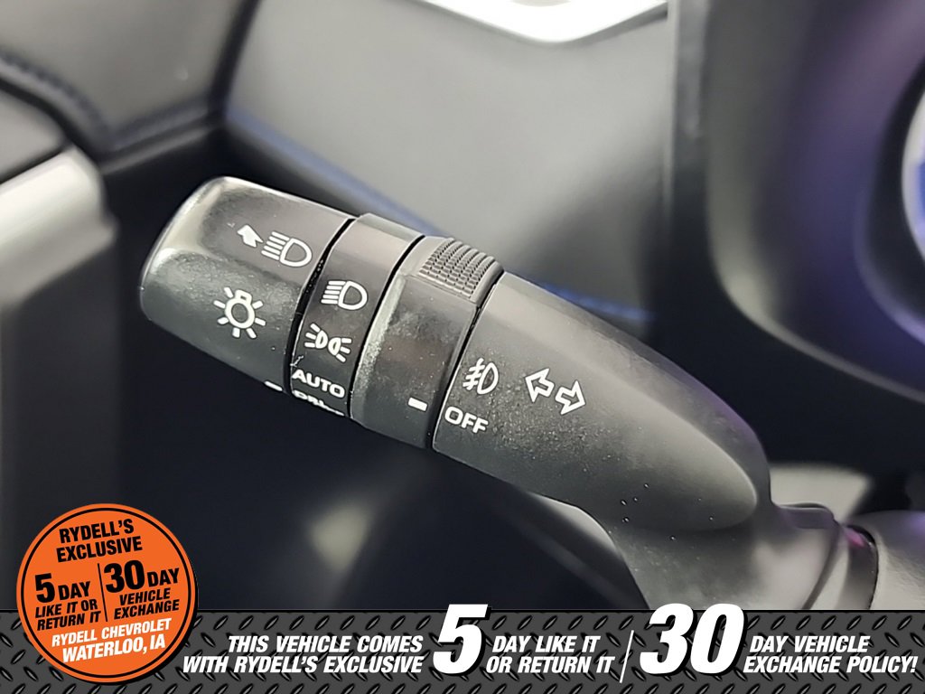 Used 2021 Toyota RAV4 XSE image 32