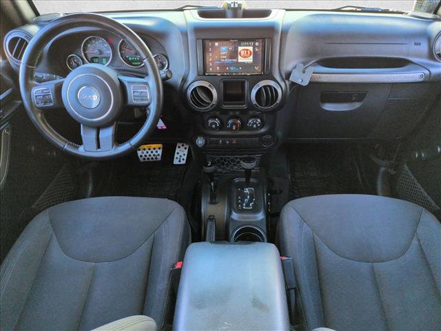 Used 2017 Jeep Wrangler Unlimited Sport w/ Connectivity Group image 13