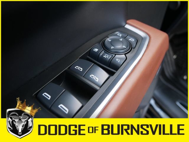 Used 2025 GMC Sierra 3500 Denali Ultimate w/ Snow Plow Prep/Camper Package AWD/4WD image 19