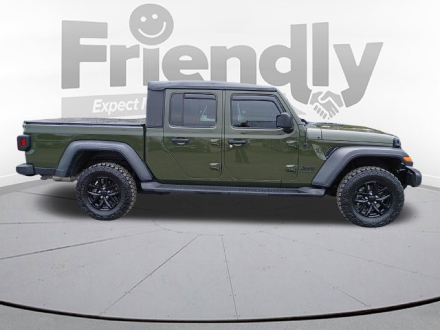 Used 2023 Jeep Gladiator Sport AWD/4WD image 4