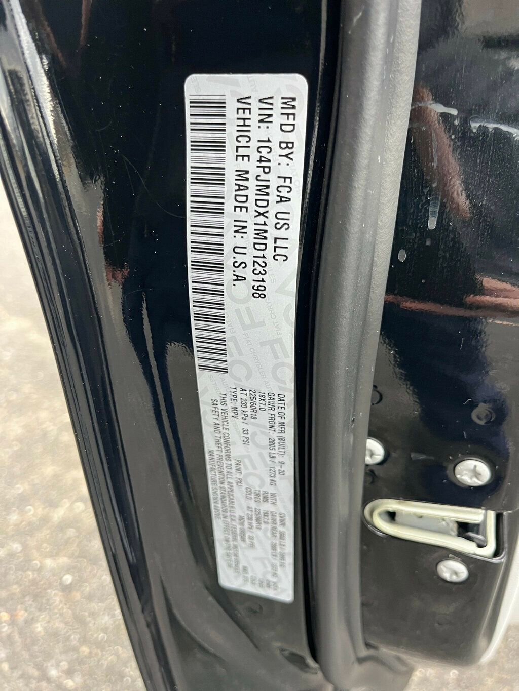 Used 2021 Jeep Cherokee Limited image 14