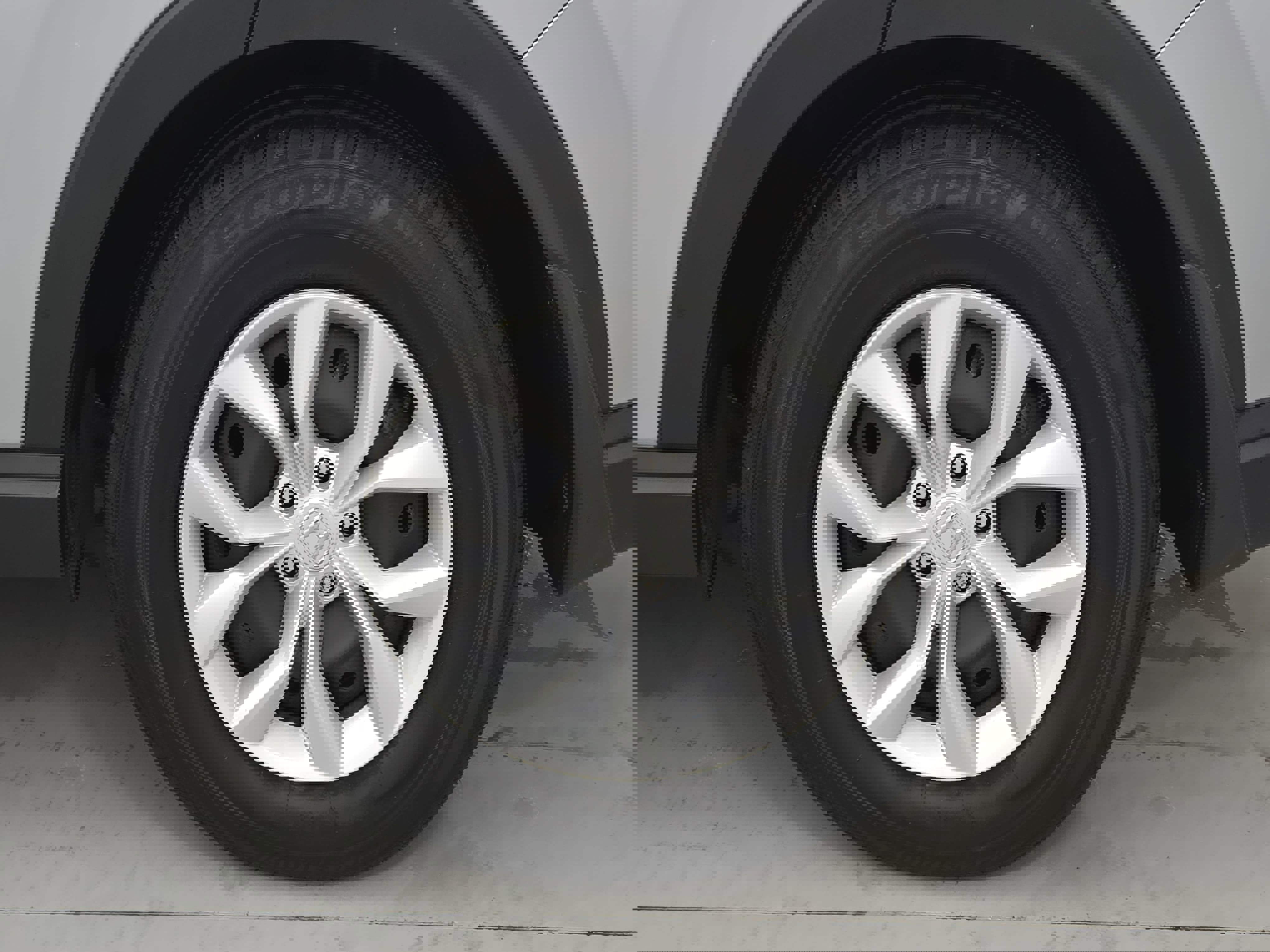 Used 2024 Honda CR-V LX image 32