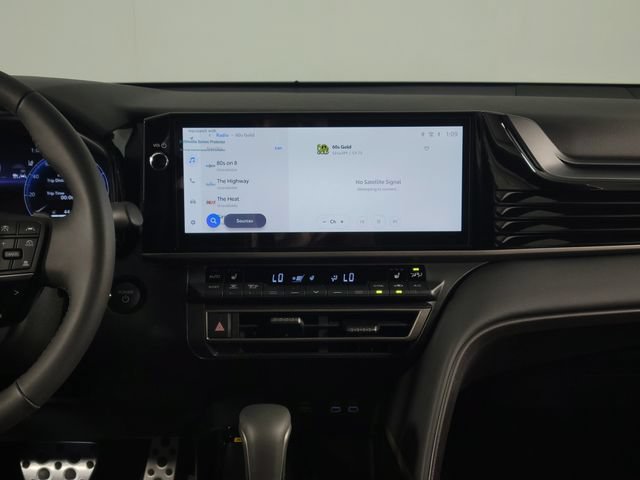 Used 2026 Toyota Camry XSE FWD image 22
