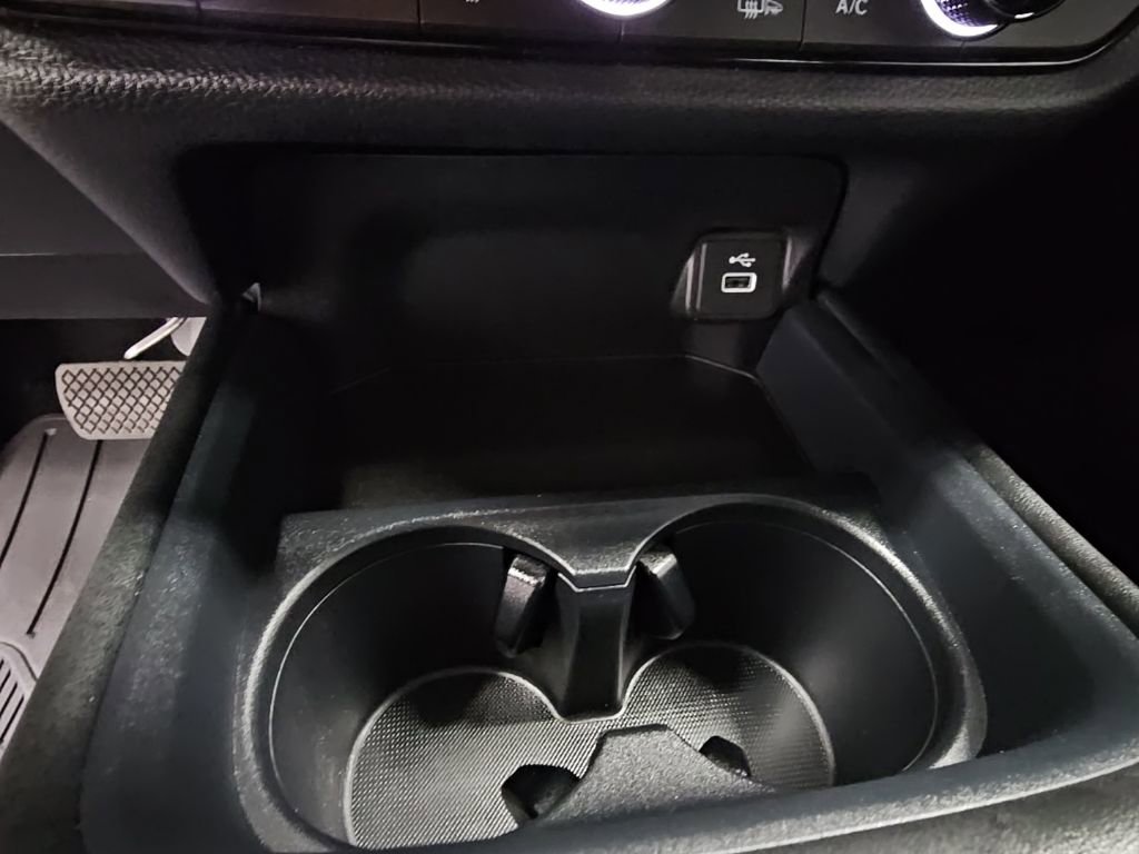 Used 2023 Honda HR-V Sport image 18