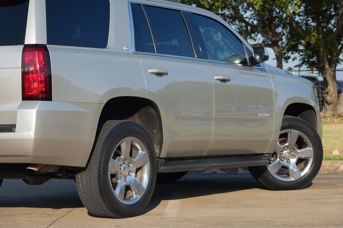 Used 2017 Chevrolet Tahoe LT w/ Luxury Package RWD image 35
