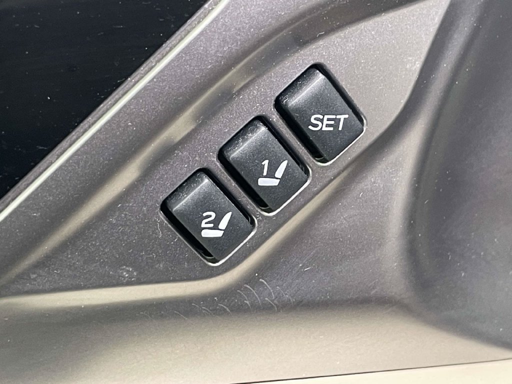 Used 2021 Subaru Legacy Limited XT AWD/4WD image 33
