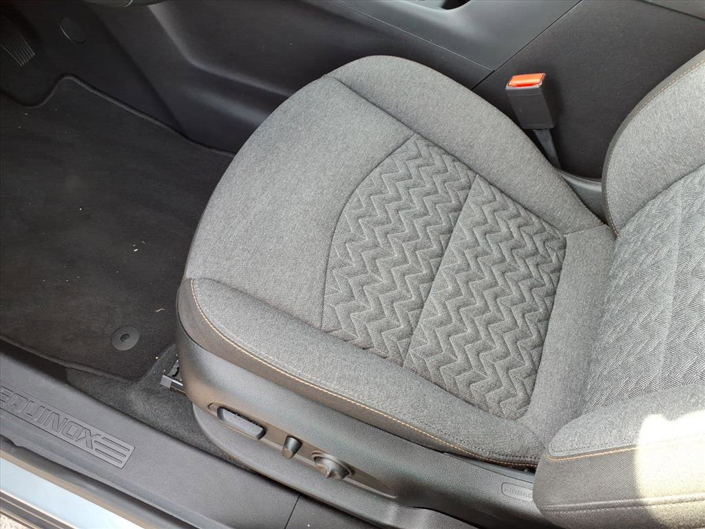 Used 2024 Chevrolet Equinox LT FWD image 22