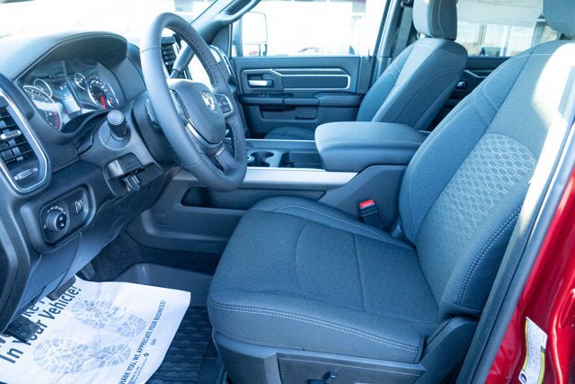 New 2026 RAM 3500 Big Horn AWD/4WD image 16