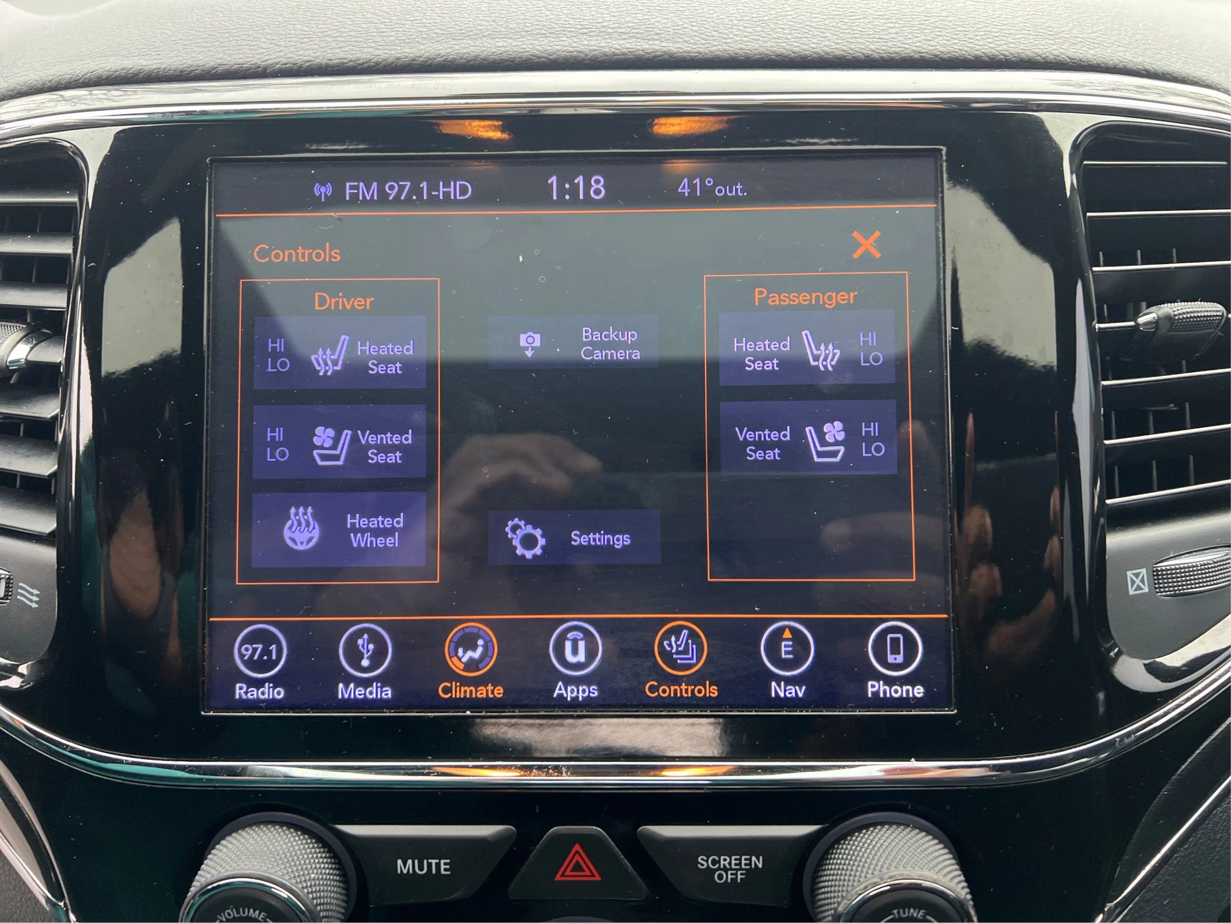 Used 2019 Jeep Grand Cherokee Trailhawk image 34