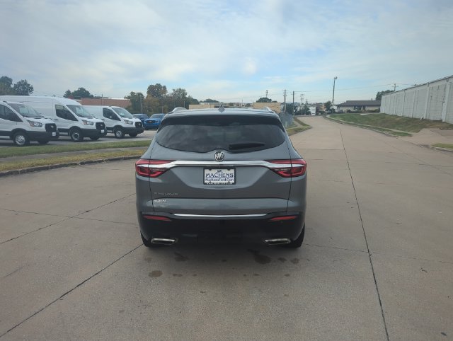 Used 2021 Buick Enclave Essence FWD image 4