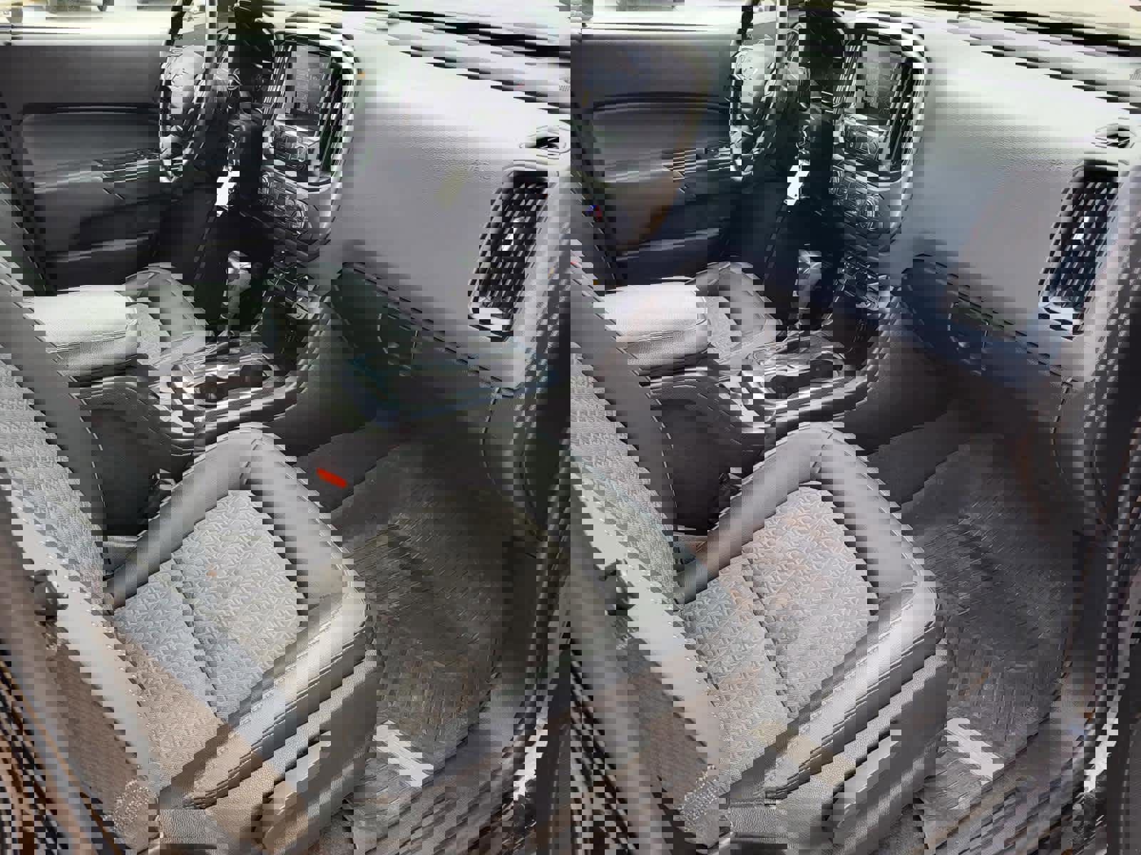 Used 2021 Chevrolet Colorado Z71 w/ Z71 Midnight Edition image 9