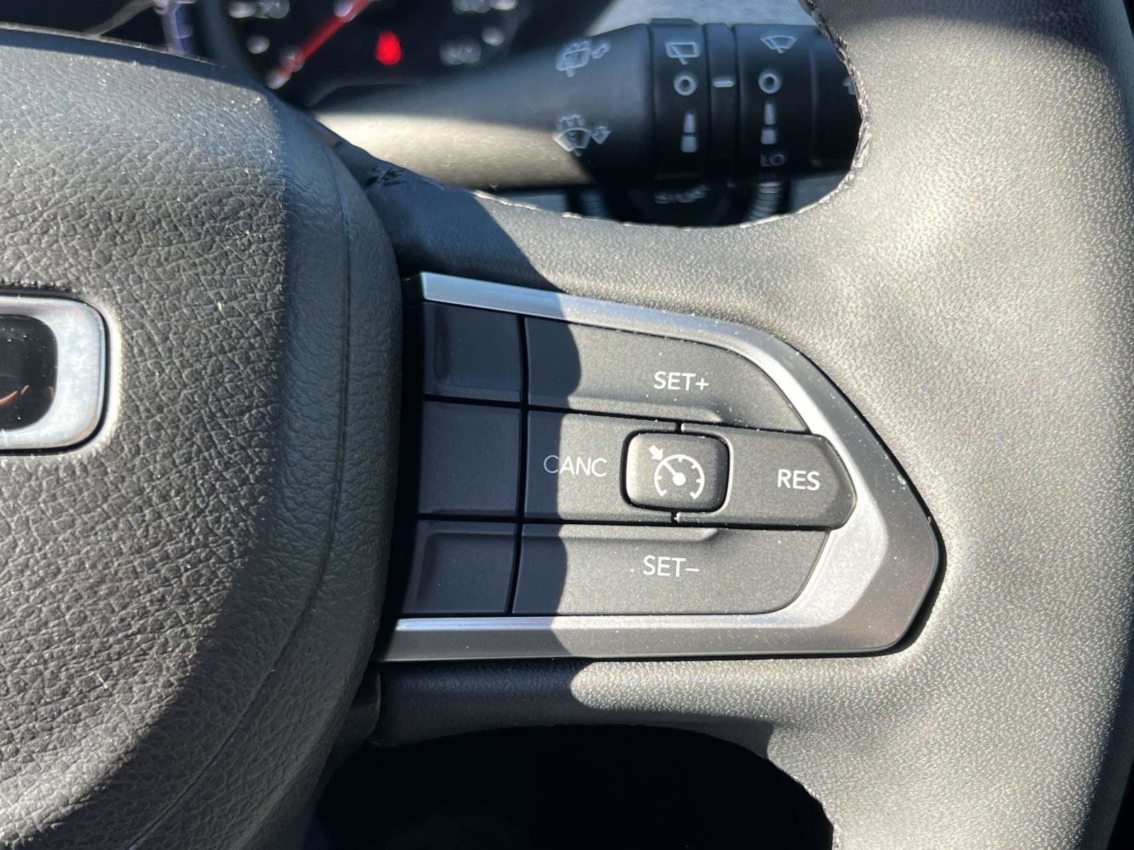 Used 2023 Jeep Compass Latitude image 22