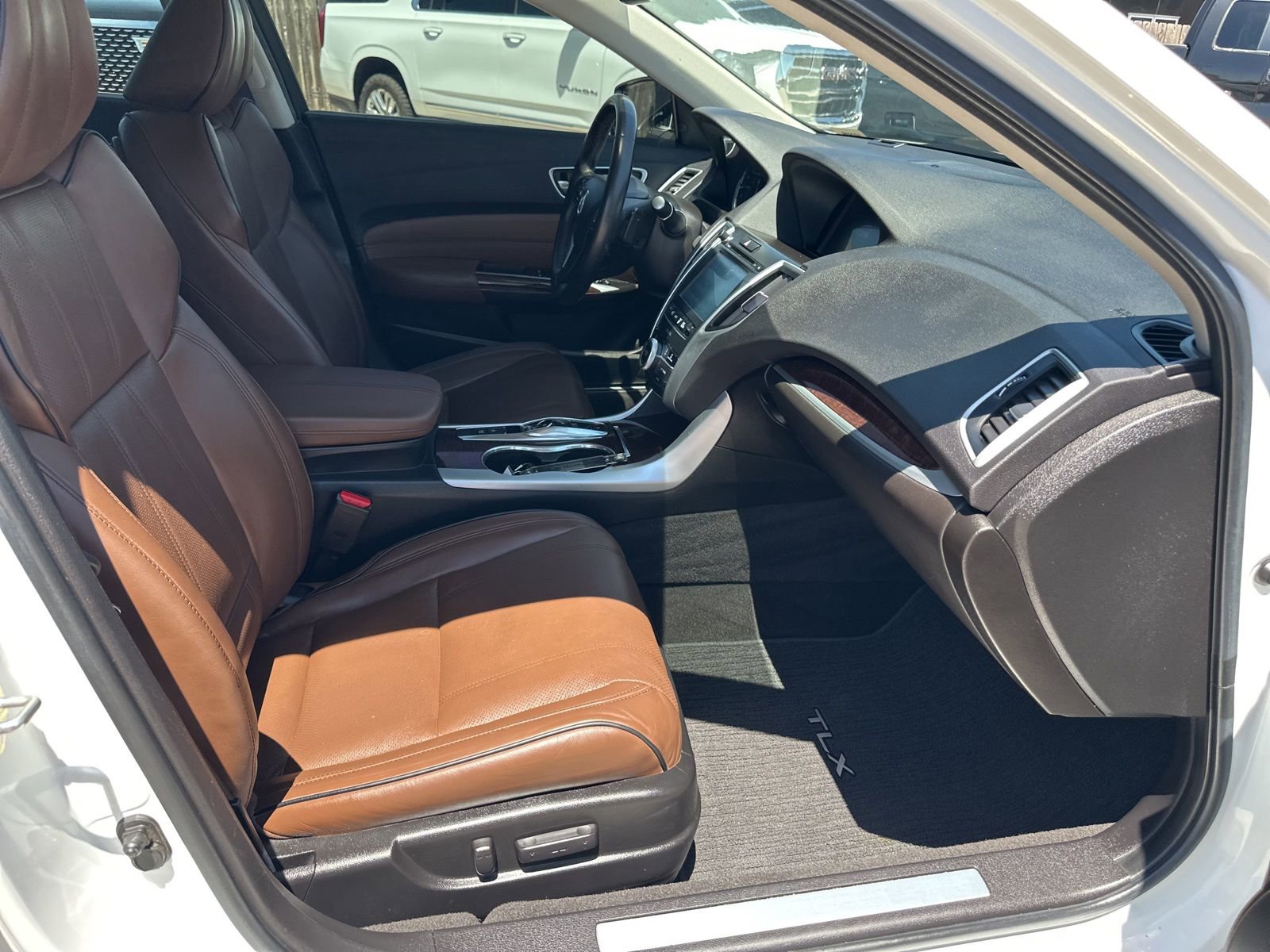 Used 2020 Acura TLX V6 w/ Technology Package image 22