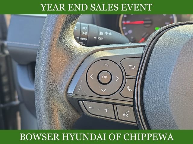 Used 2021 Toyota RAV4 XLE image 17