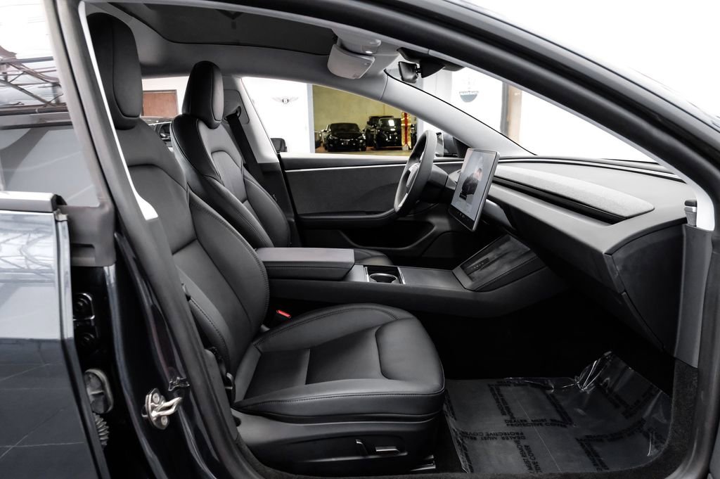Used 2024 Tesla Model 3 Long Range RWD image 36