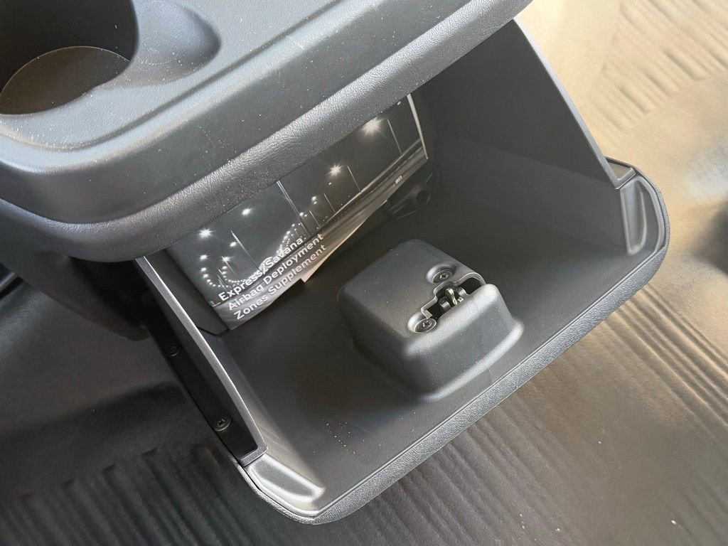 New 2024 Chevrolet Express 3500 w/ Power Convenience Package image 21