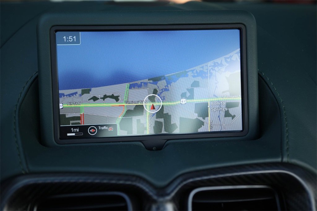 Used 2023 Aston Martin V12 Vantage Roadster image 34