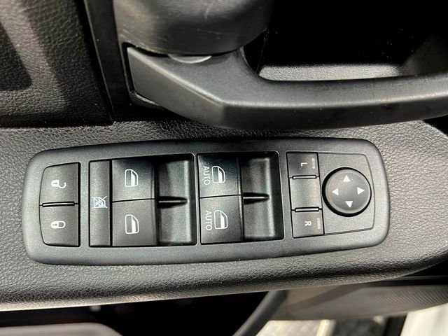 Used 2018 RAM 2500 Tradesman w/ Chrome Appearance Group image 12