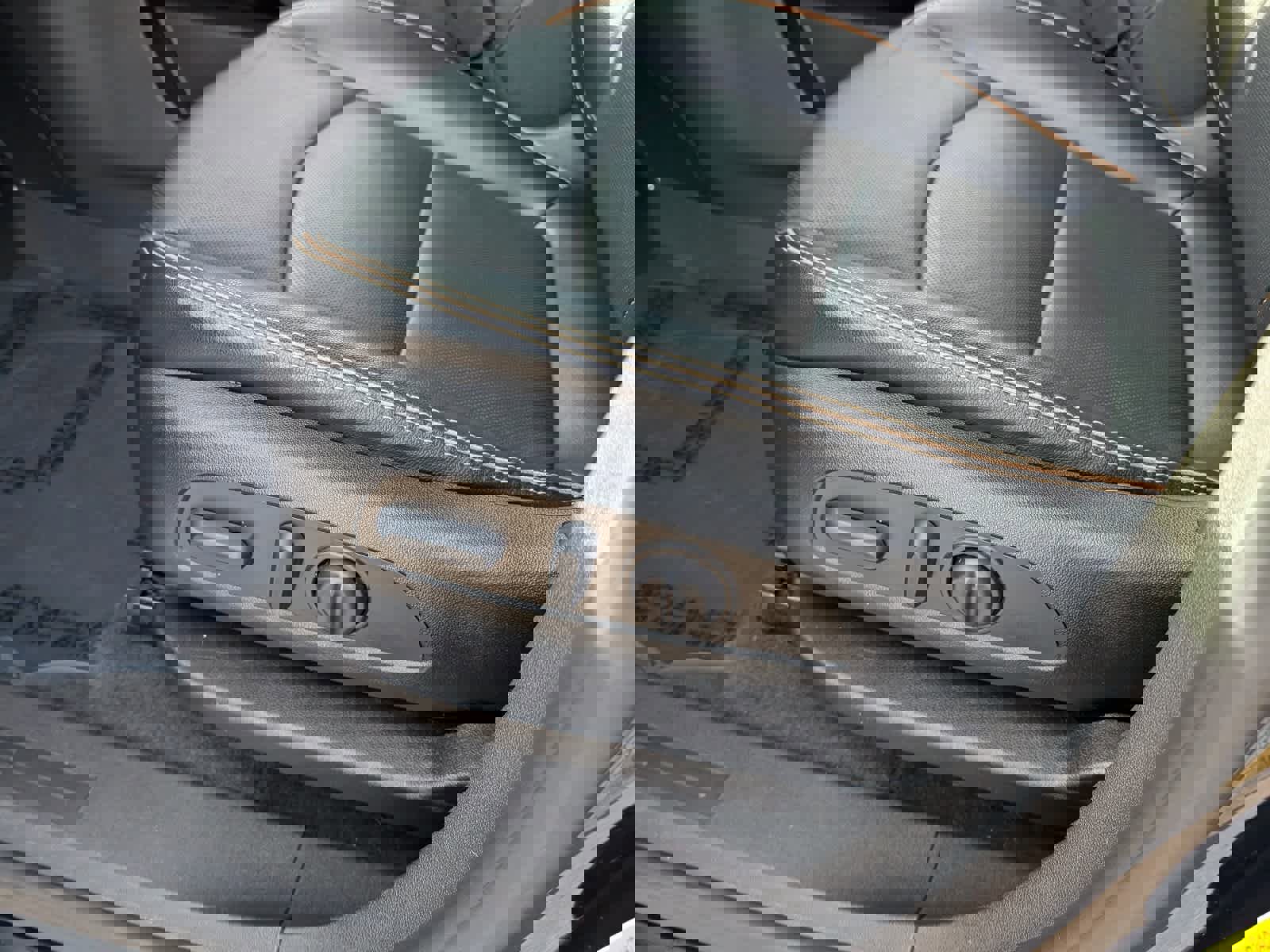 Certified 2023 GMC Terrain AT4 w/ Infotainment Package II image 21