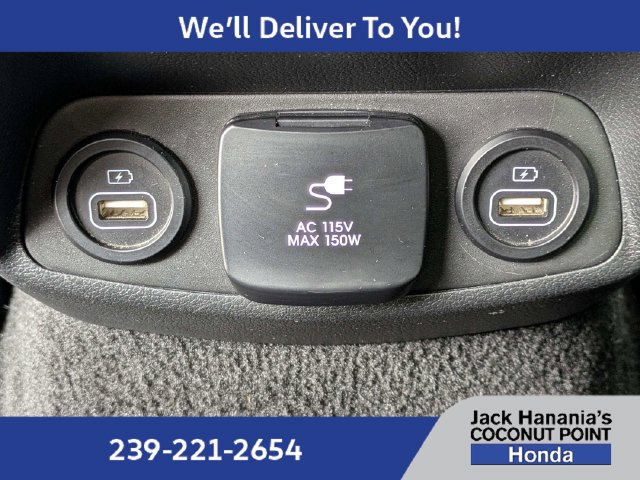 Used 2021 Hyundai Santa Fe Limited w/ Cargo Package FWD image 15