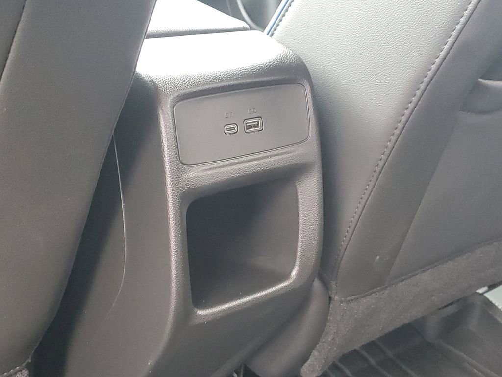 Used 2024 Buick Envista Sport Touring w/ Convenience II Package FWD image 31